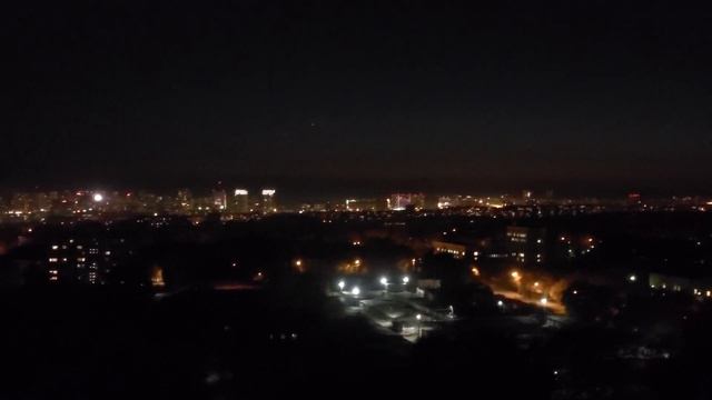 Ночной вид на город из моего окна видео 8К смотреть онлайн