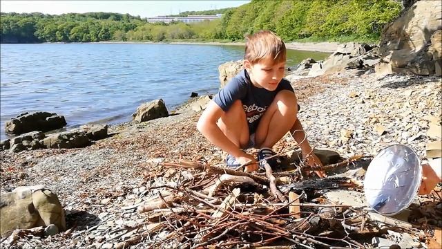 КАК РАЗЖЕЧЬ КОСТЕР КРЫШКОЙ ОТ КАСТРЮЛИ смотреть онлайн