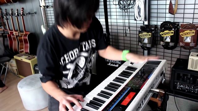Roland JUNO Di @ CT Music Shop смотреть онлайн