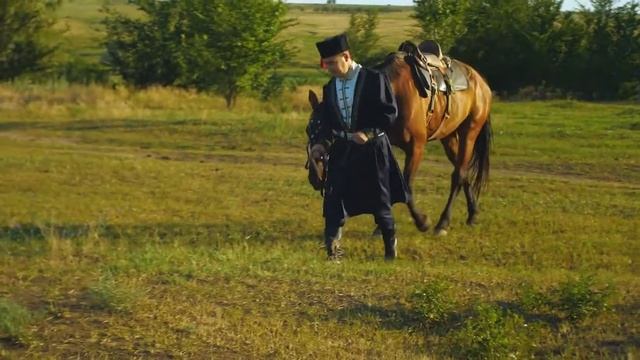 Калмыцкая народная песня «Түүтән Боова».mp4