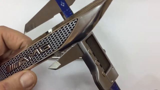 Эмблема на крыло AMG стрела спорт смотреть онлайн