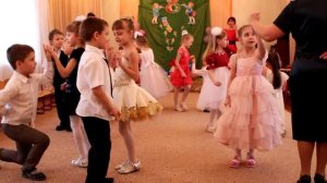 Вальс к 8 марта в детском саду