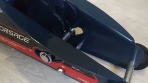 Распаковка — Подкатной домкрат Forsage TH22501CB (с фиксацией)