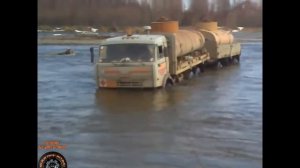Молодцы мужики Профессиональные водители севера России ЗИМНИК ICE ROAD NORTH OF