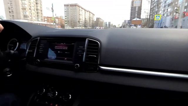 Skoda Karoq Шкода Карок тест драйв владельца Renault Arkana Рено Аркана