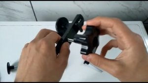 Инструмент для вытягивания вмятин на кузове.