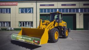 Обзор на фронтальный погрузчик BEEZONE B928GT