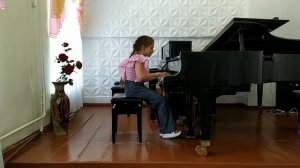 Вахрушева Мария 10 лет. А. Шафран Маленькое рондо.