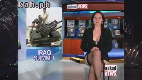 Телеведущая разделась в прямом эфире2. . Откровенное видео от Слайдшоу Анималс