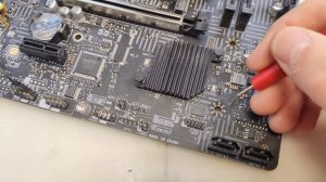 MSI B560M PRO-E - нету реакции на кнопку включения