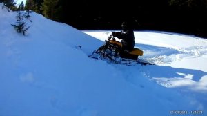 Динго.Одно из 200 состояний снега,когда снегоход не хочет ехать).