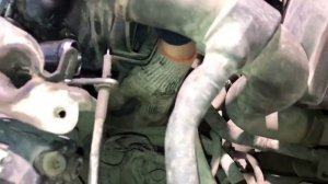 Как поставить радиатор на Ауди 100 C4 (Audi 100 C4)