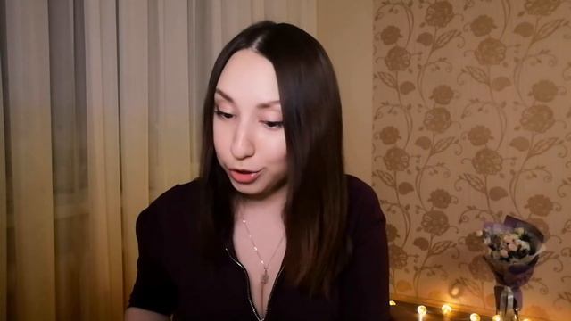 "Всё это как-то необычно...", "Очень похожа на сороку", "Женщина-" Неандерталец"