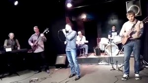 Группа "Эвергрины"(я-на бас-гитаре)-16.04.2017-Фестиваль блюза - песня Дороги наши разошлись-2