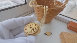 МОРОЗ? И СОЛНЦЕ?- РЕЦЕПТ ЧУДЕСНЫЙ! Опыт отбеливания винтажных украшений из кости.