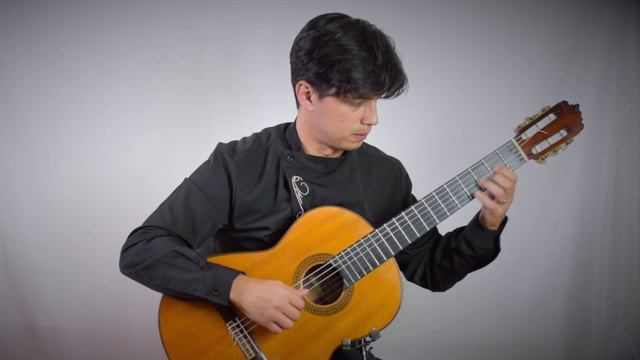 Hugo Nogueira plays Caprice Nº31 by Luigi Legnani (classical guitar)