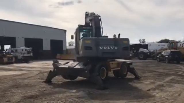 Volvo EW180B video 1 смотреть онлайн