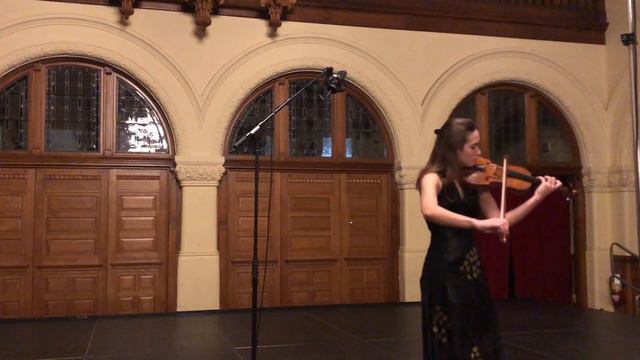 Bach Ciaccona from Partita No.2 in D Minor смотреть онлайн