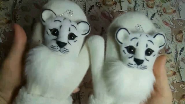 Детские варежки с тигрятами. Звероварежки от Woolirina смотреть онлайн