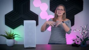 A Missed Opportunity - Corsair 2000D RGB Airflow ITX Case Review