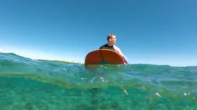 Tropica Island Resort смотреть онлайн