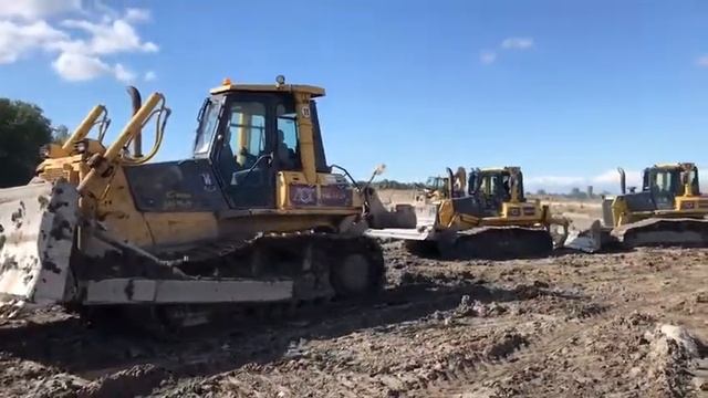 Комендантский проспект - аренда спецтехники СПб «ЛСТ-Аренда»