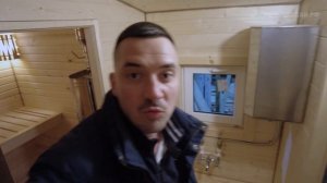 Проливной пол в мобильной бане I устройство проливного пола I правильная укладка доски I строим бан