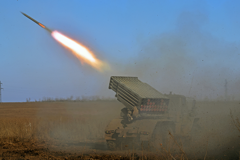 Точно в цель: кадры боевой работы РСЗО "Торнадо-Г" / События на ТВЦ