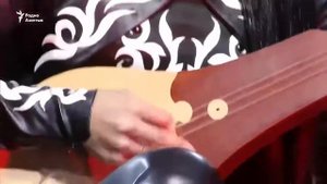 Как звучит рок музыка  на комузе. Дуэт Эламан Чолпон. Круто!