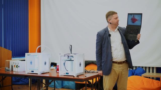 3D печать на принтерах Ultimaker 2+ и Ultimaker 3| Олег Киреев смотреть онлайн