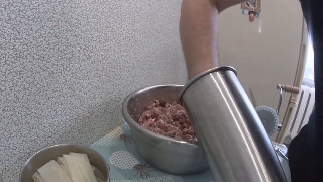 Сыровяленая колбаса 