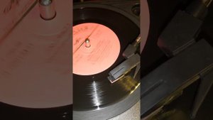 Людмила Зыкина - На побывку едет молодой моряк #навиниле #Зыкина #моряк #vinyl #раритет #ретро