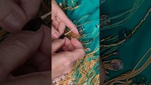 Как собрать стеклярус на платье? #стеклярус#каксобратьстеклярус#украшениенаплатье