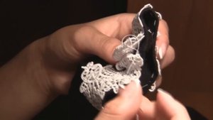 Пришиваем манжеты на школьное платье