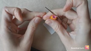 Способ вставки пропущенной бисерины без разрезания.