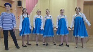«На  побывку едет молодой моряк» , сл. В. Бокова, муз. А.Аверкина