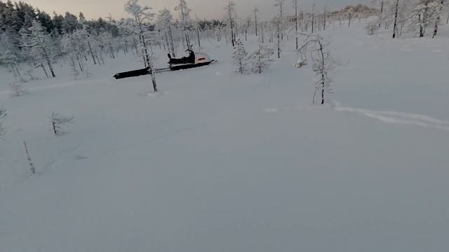 КАК ВЫГЛЯДИТ БОЛОТО ПОСЛЕ ТЕТЕРЕВИНОЙ БОМБЁЖКИ?? ОХОТА НА ТЕТЕРЕВА-КОСАЧА НА ЛУНКАХ В -30 (день 1) смотреть онлайн