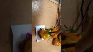 Как надо обсыпать блёстками розу правильно?!?