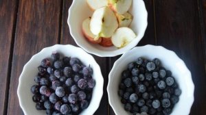 Компот из винограда и черноплодной рябины