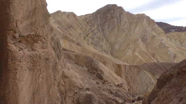 Death Valley, Gold Canyon. Долина Смерти. Рождественская прогулка по Золотому каньону. смотреть онлайн