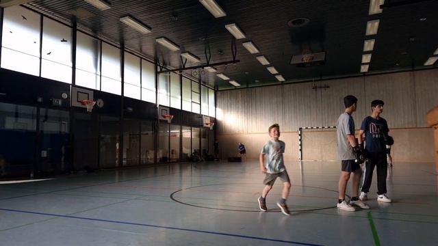 Владимир родился в Казахстане, приехал из России, работает в Орднунгсамте! Наша жизнь в Германии!🇩🇪 смотреть онлайн