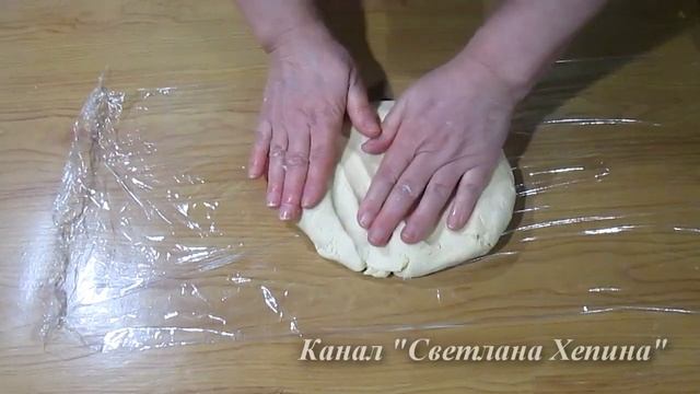 Песочное пирожное "Корзиночка" с белковым кремом