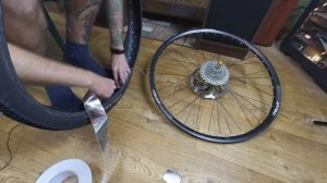 АРМИРОВАННЫЙ СКОТЧ В  САМОДЕЛЬНОЙ ШИПОВАННОЙ РЕЗИНЕ ВЕЛОСИПЕДА | КИТАЙ ВЕЛИК