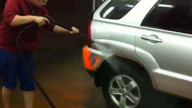 Holiday Paint краска, смываемая водой видео с мойки смотреть онлайн