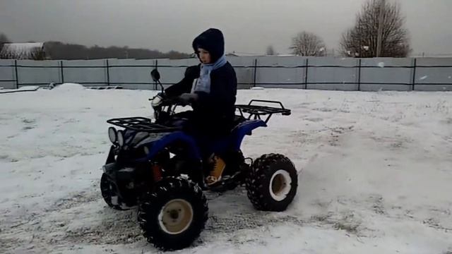 Первый снег, первый дрифт, первый опыт,первый квадроцикл. смотреть онлайн