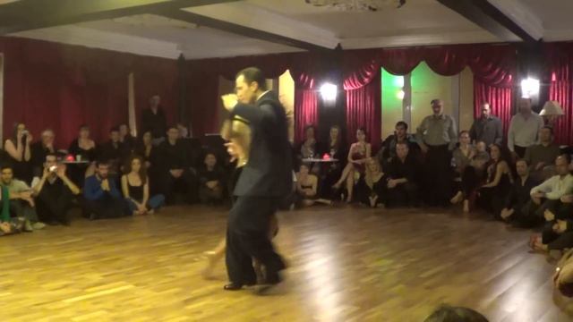 LEANDRO OLIVER & LAILA REZK 1/4, Osvaldo Pugliese - Gallo ciego смотреть онлайн