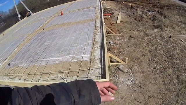 Вязка пластиковой арматуры под плитный фундамент #707 Просто жизнь