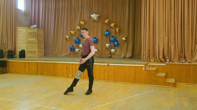 Длинная нога в Бальной Латине/ Как удлинить линии ног/ Ход назад/ #бальныетанцы смотреть онлайн