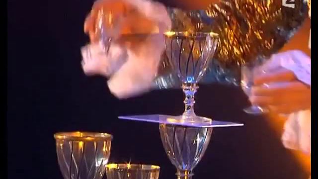 Андрей Серов баланс на ноже!