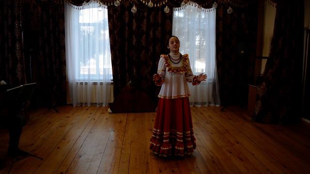 Цыбина Юлия. "Гой ты Русь моя родная", сл. Есенина, муз. Понаморенко.